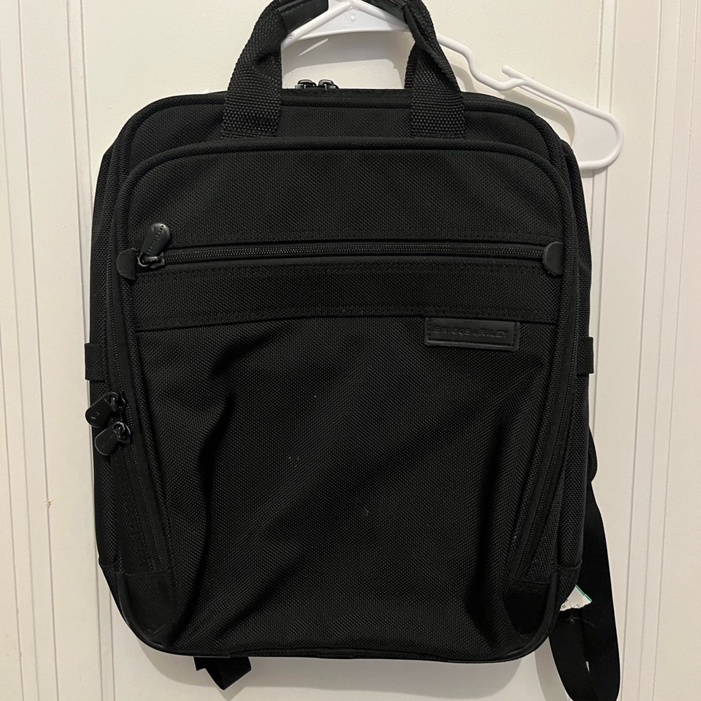 Briggs & Riley Black Laptop Bag with Professional Design
